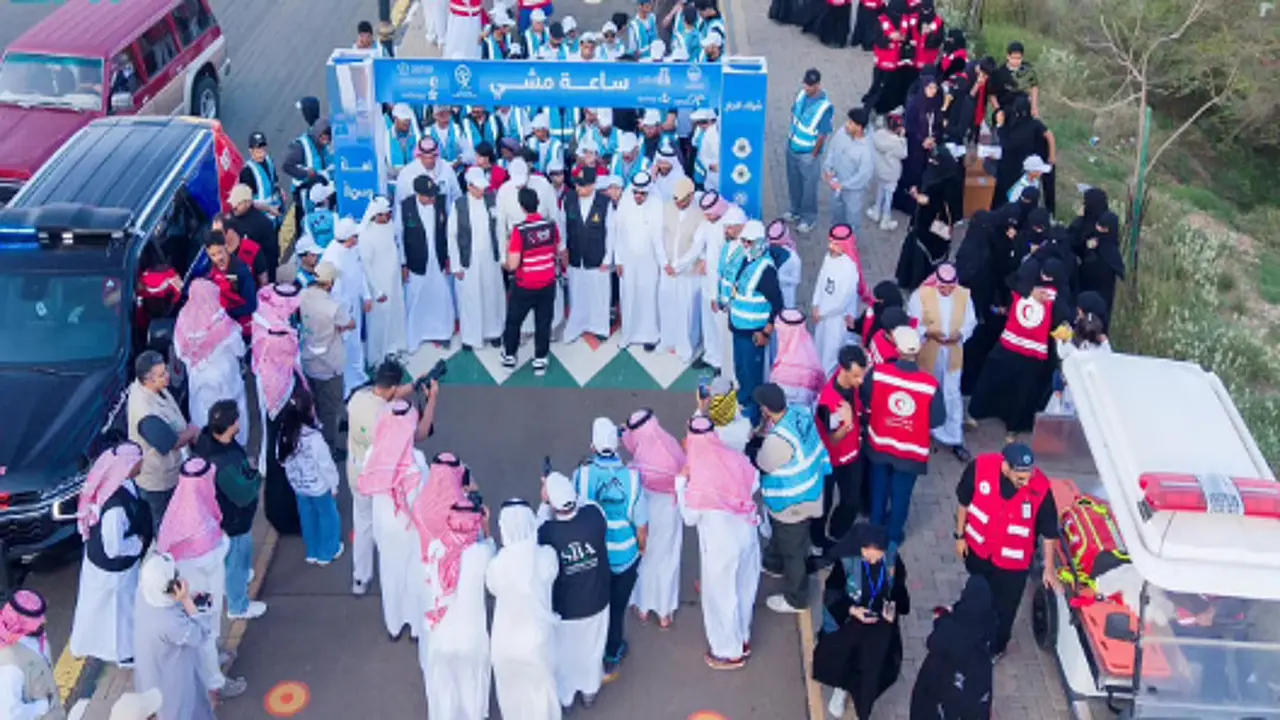 أكثر من 3000 مشارك في مبادرة ساعة مشي بمنطقة الباحة